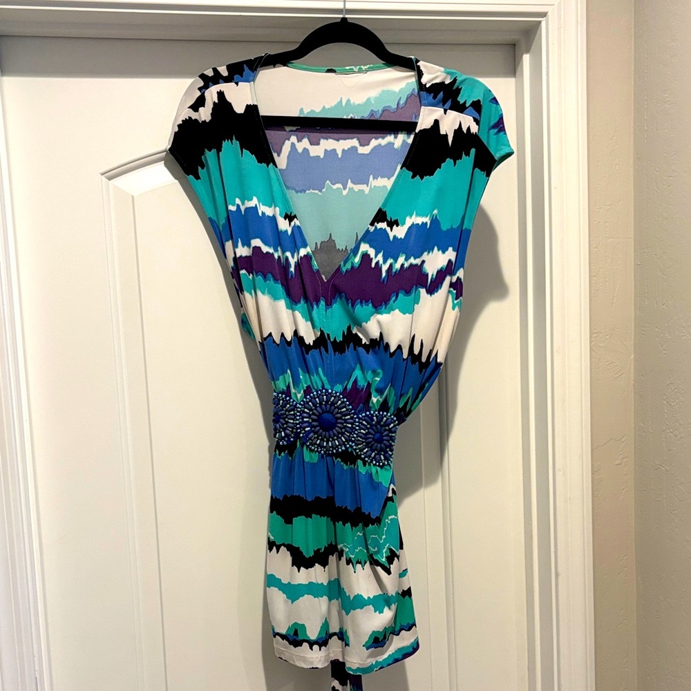 Vibrant Multicolor V-Neck top with beaded detail 2x